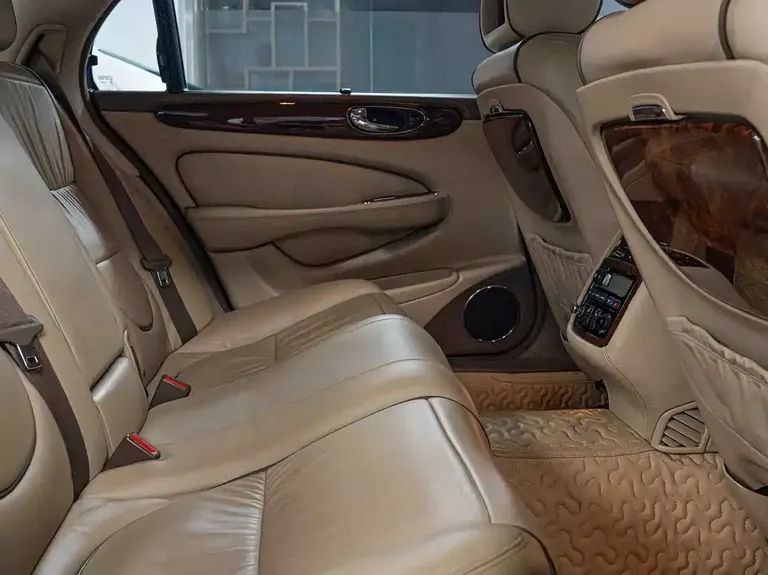 Jaguar XJ XJ6 L 3.0
