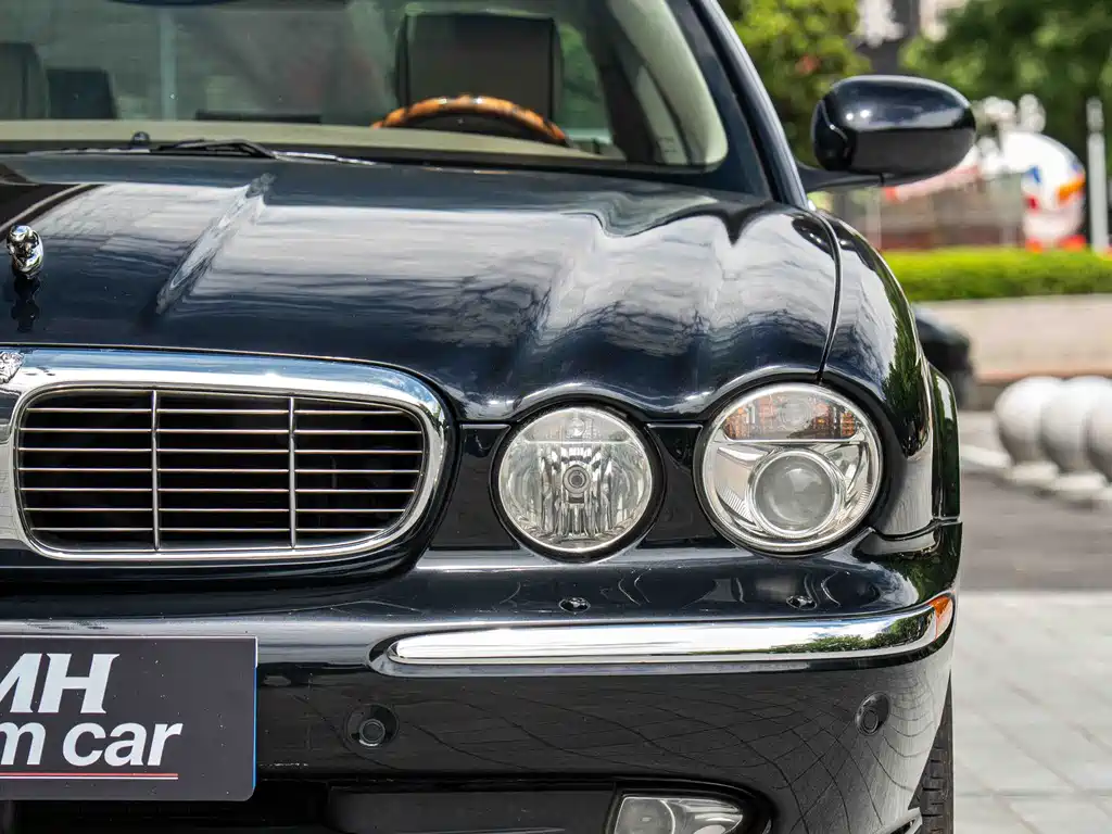Jaguar XJ XJ6 L 3.0