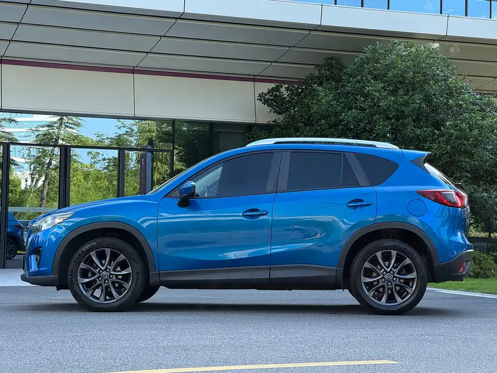 Mazda CX-5 2.5 L Auto 4 WD Luxury