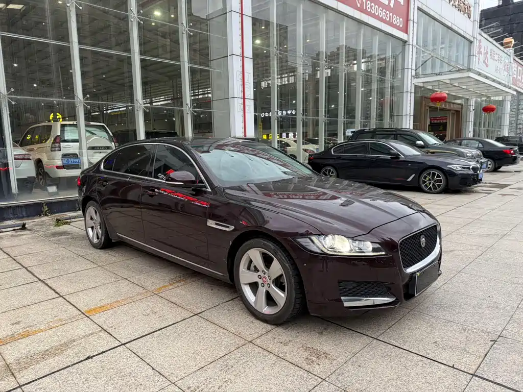 Jaguar XFL XFL 2.0 T P200 2 WD Elite