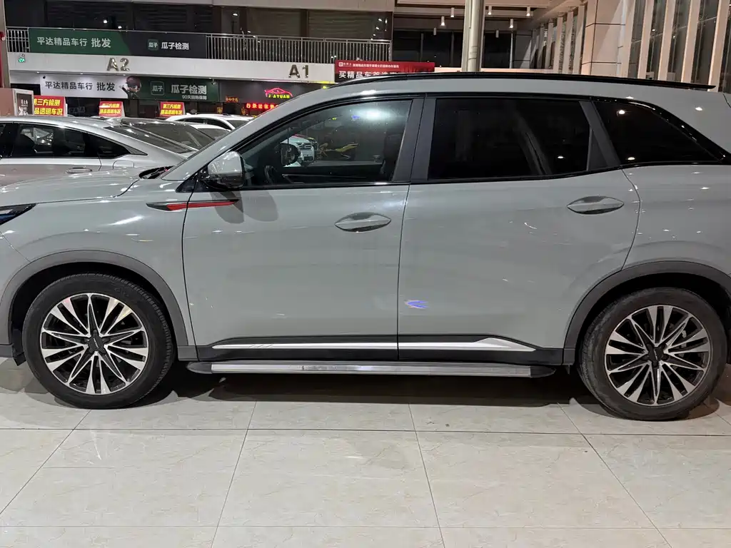 Fengguang 580 风光580 2022款 1.5 T 自动奢享型