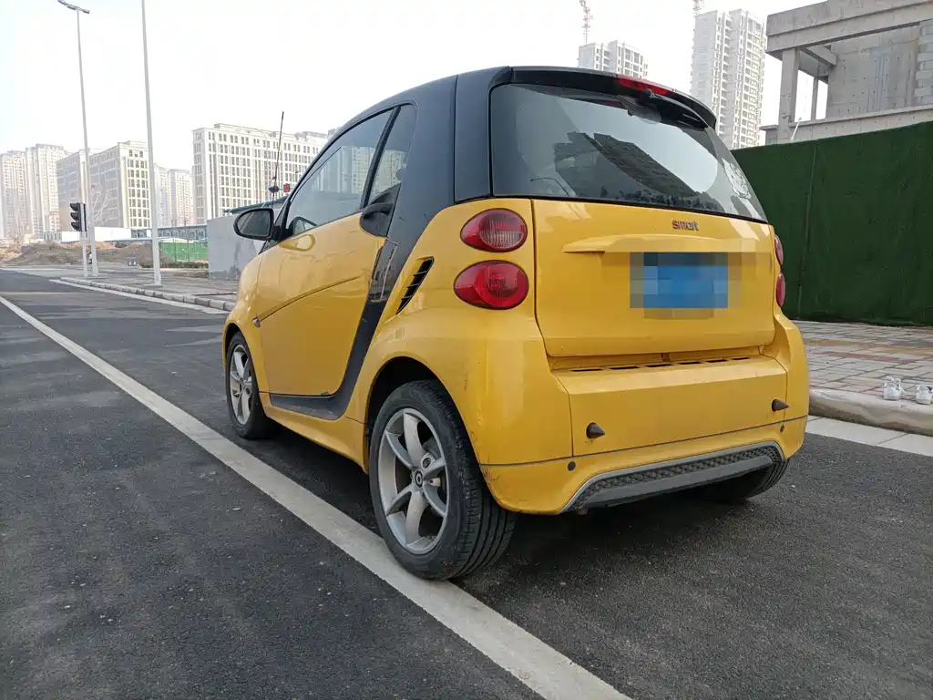smart fortwo 1.0 T Hardtop Passion