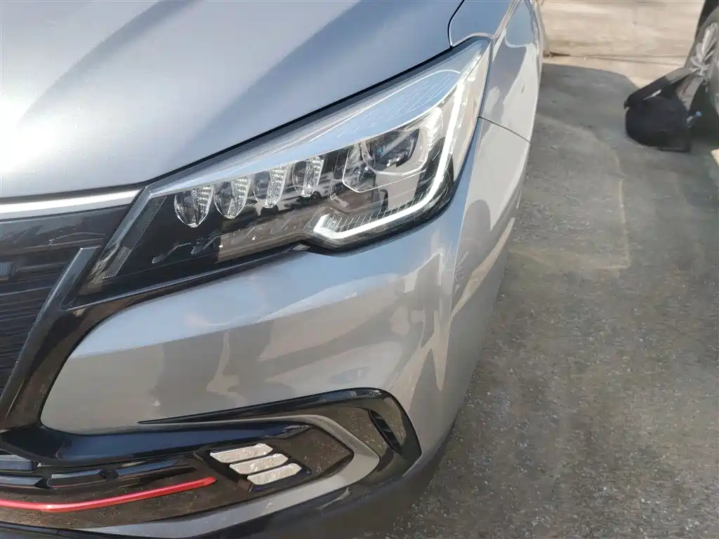 Changan CS85 Coupe 1.5 T DCT Luxury
