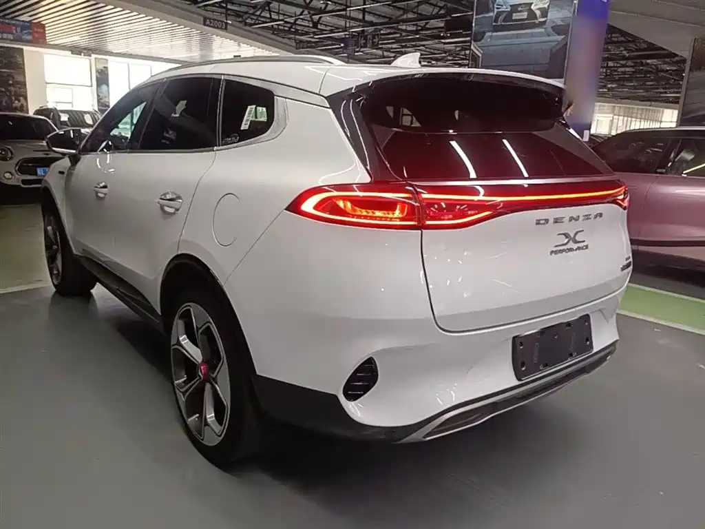 Denza X PHEV Flagship