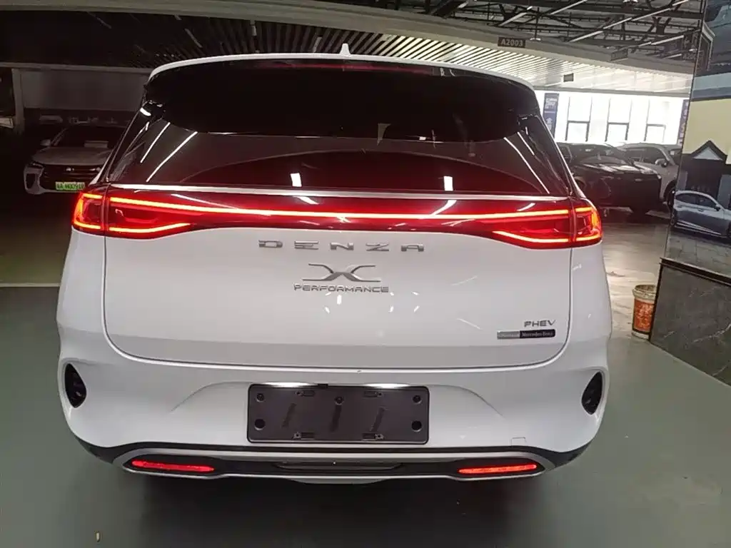 Denza X PHEV Flagship