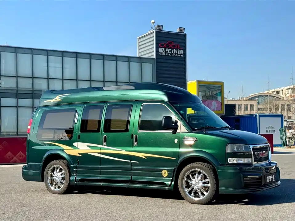 SAVANA 5.3 L 1500 S Premium