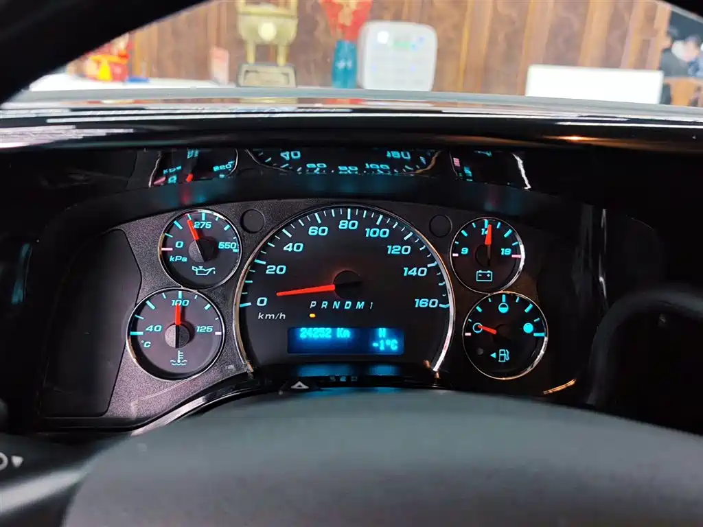 SAVANA 5.3 L 1500 S Premium