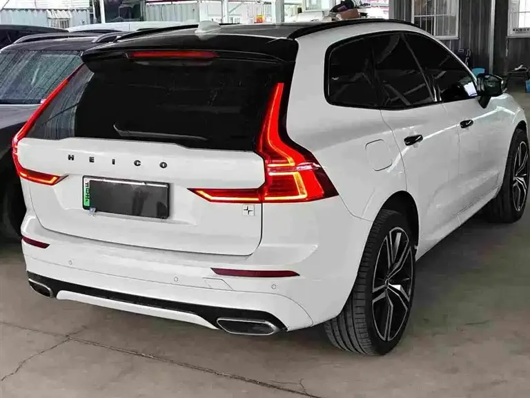 Volvo XC60 PHEV T8 E Drive Hybrid Smart Vision Sport
