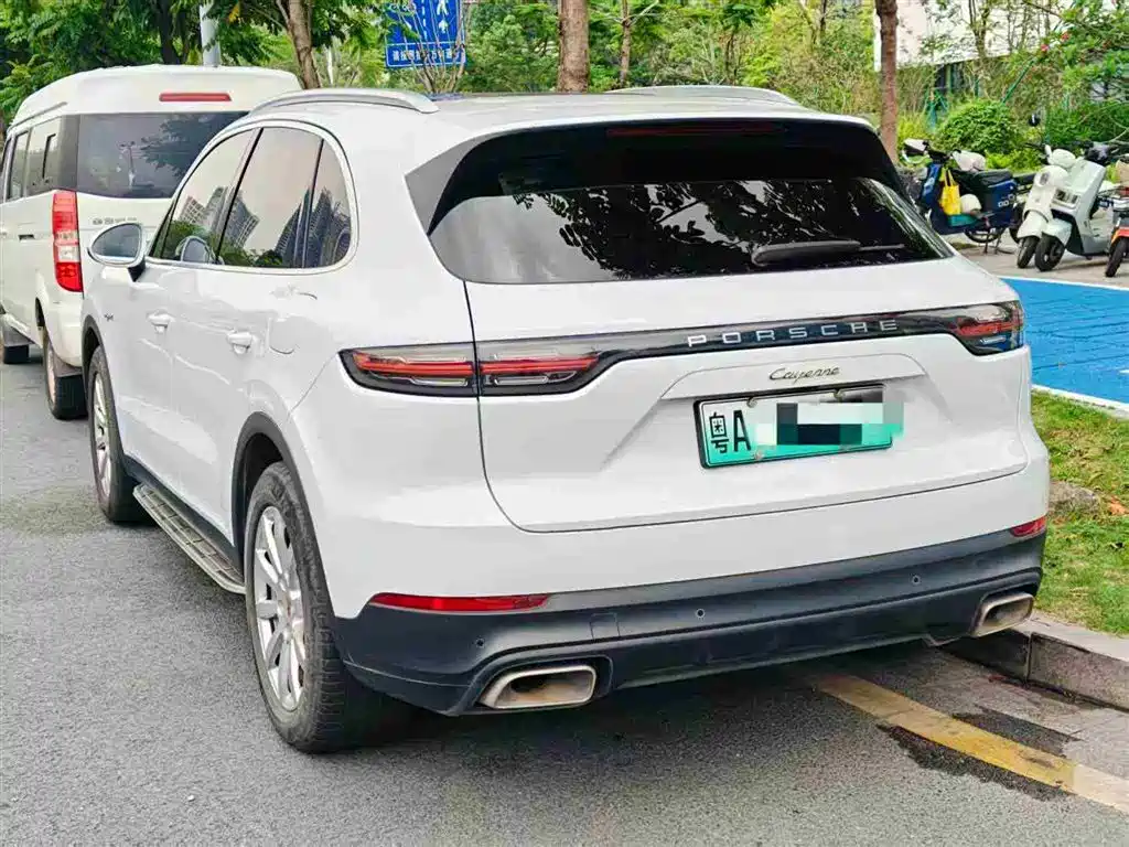 Cayenne NEV Cayenne E-Hybrid 2.0 T