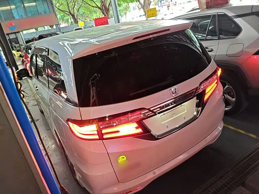 Odyssey 2.4 L Smart Enjoyment