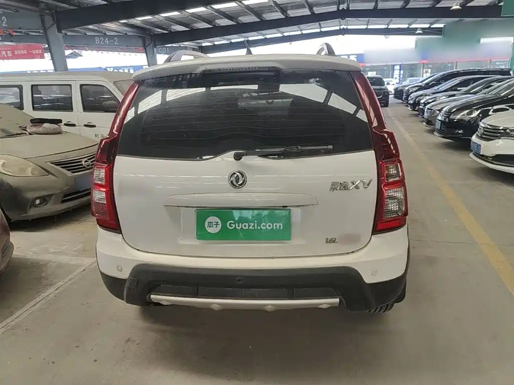 Jingyi XV 景逸XV 2015款 1.6 L CVT豪华型
