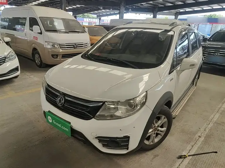 Dongfeng Jingyi XV 景逸XV 2015款 1.6 L CVT豪华型