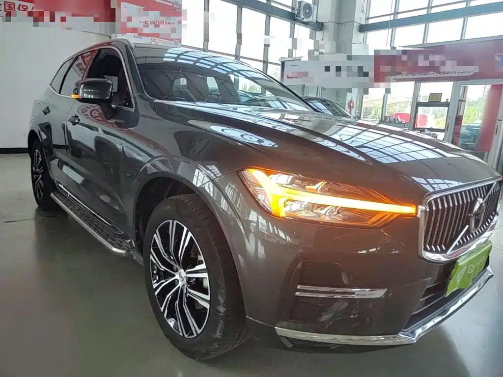 Volvo XC60 B5 4 WD Smart Vision Luxury