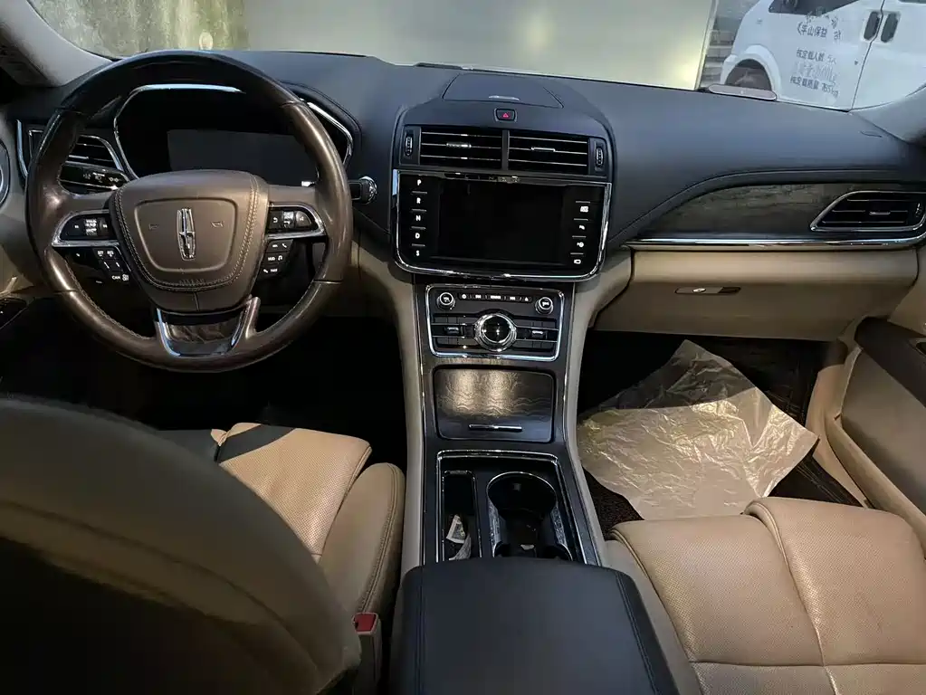 Lincoln Continental 林肯大陆 2018款 3.0 T 四驱尊耀版