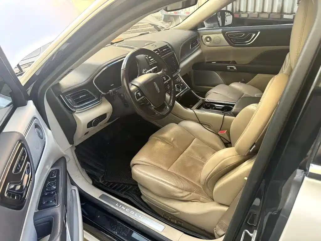 Lincoln Continental 林肯大陆 2018款 3.0 T 四驱尊耀版