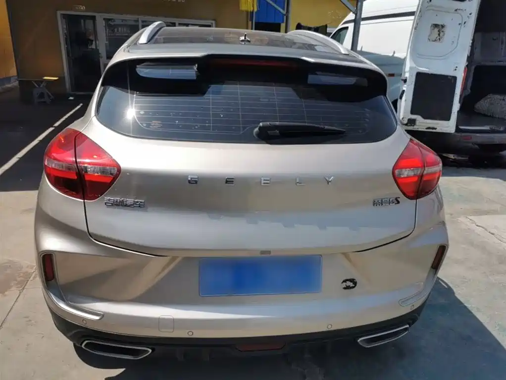 Emgrand GS 1.4 T CVT Motion