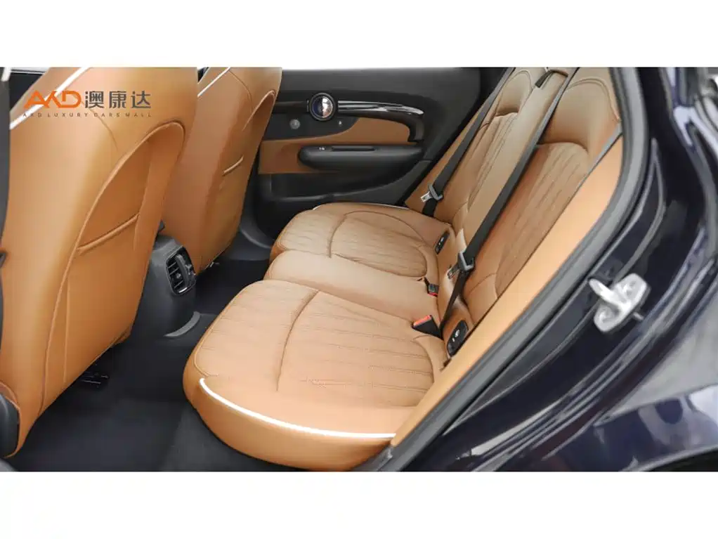 MINI CLUBMAN Mini/1.5 T/23款/改款 COOPER 鉴赏家