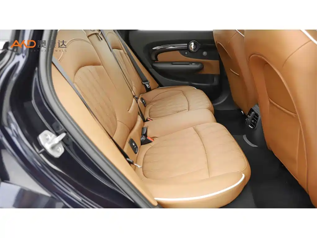 MINI CLUBMAN Mini/1.5 T/23款/改款 COOPER 鉴赏家