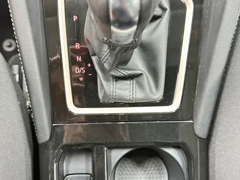 Jetta VS7 捷达VS7 2023款 280 TSI 自动高光荣耀版