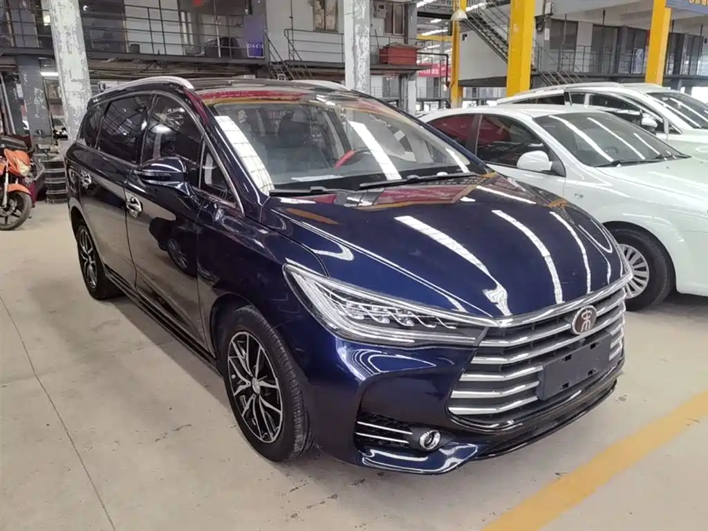 Song MAX 1.5 T Auto Connected Elite 7-seat