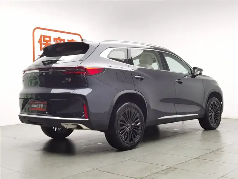 Exeed Lingyun 300 T 2 WD Stellar