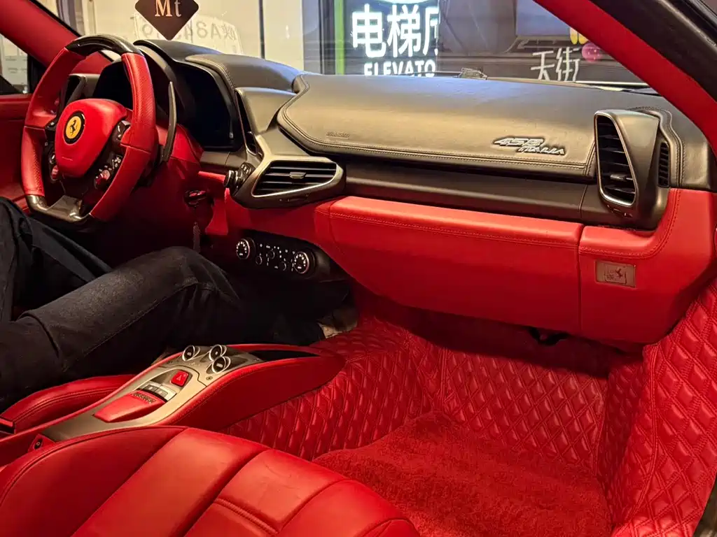 Ferrari 458 4.5 L Italia