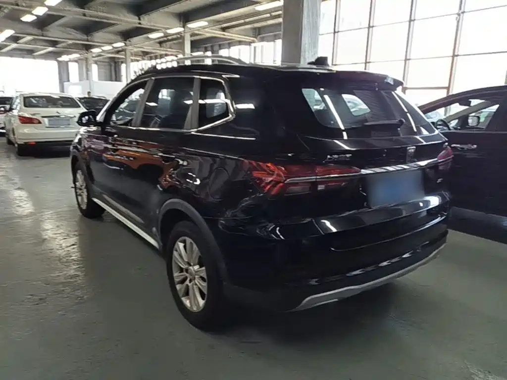 Roewe RX5 20 T 2 WD Auto Flagship