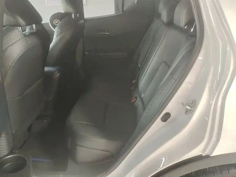 Toyota C-HR 2.0 L Luxury