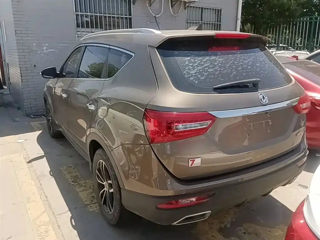 Fengguang 580 1.5 T CVT Luxury