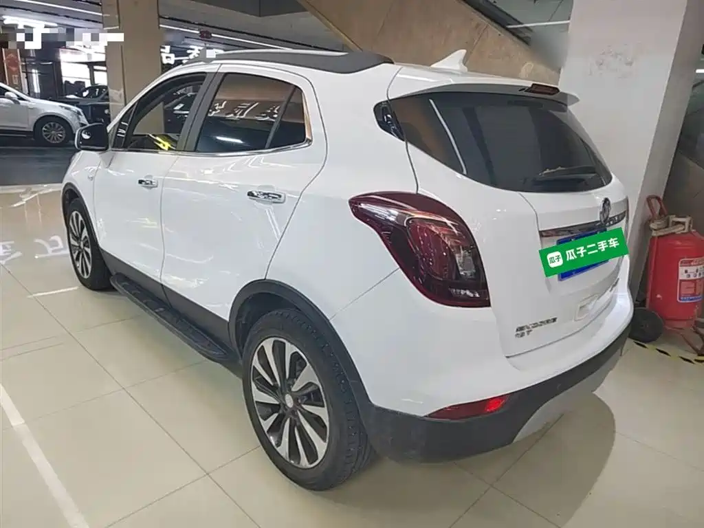 Encore 18 T Auto 2 WD Urban Elite