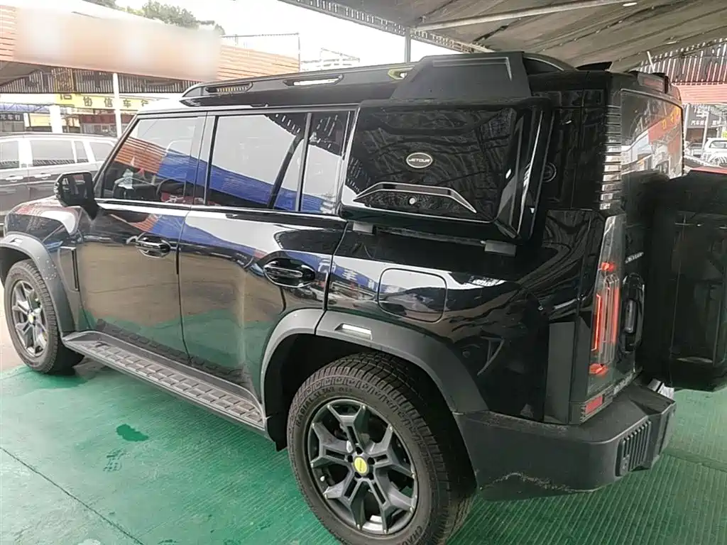 Jetour Traveller 2.0 T 4 WD Cross PRO