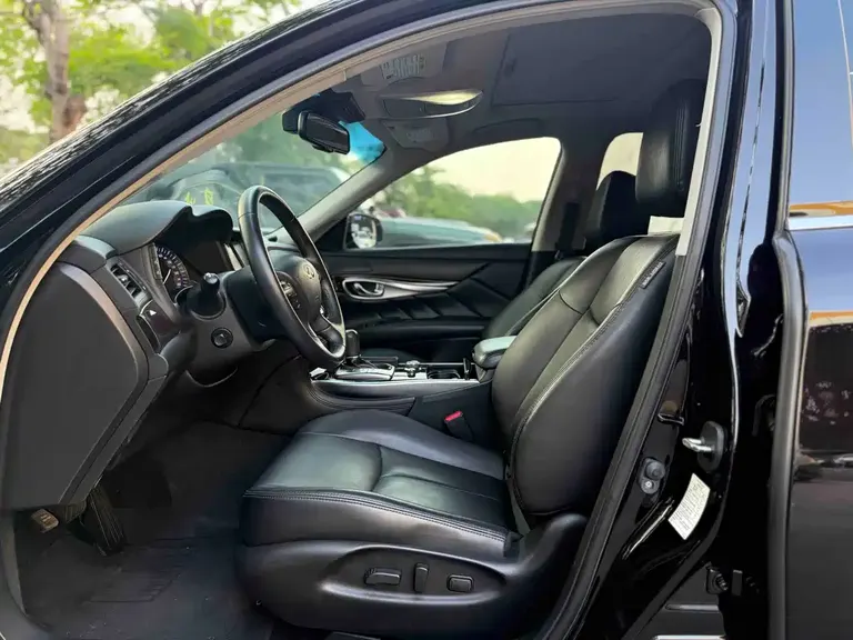 Infiniti Q70 Q70 L 2.0 T Joy