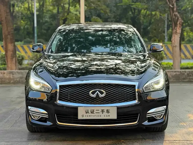 Infiniti Q70 Q70 L 2.0 T Joy