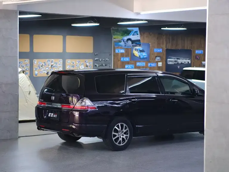 Honda Odyssey 2.4 L Luxury