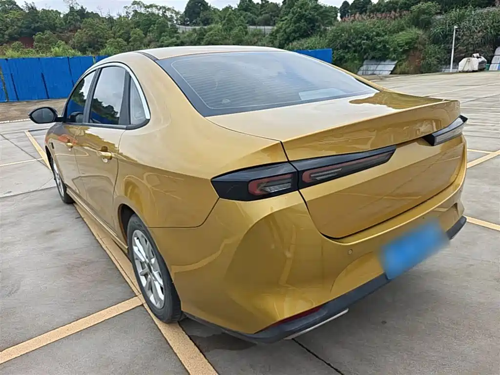 轩度 轩度 2021款 1.5 T CVT扎起版
