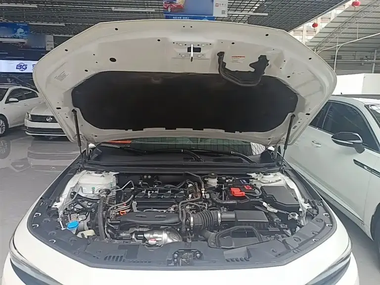 Honda Inspire 260 TURBO Refined
