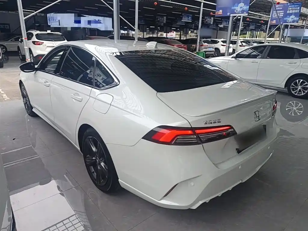 Inspire 260 TURBO Refined