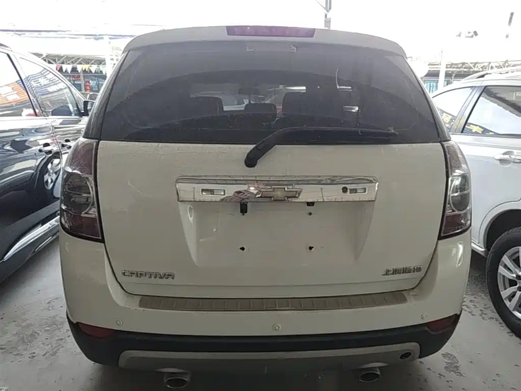 Captiva 2.4 L 2 WD City 7-seat