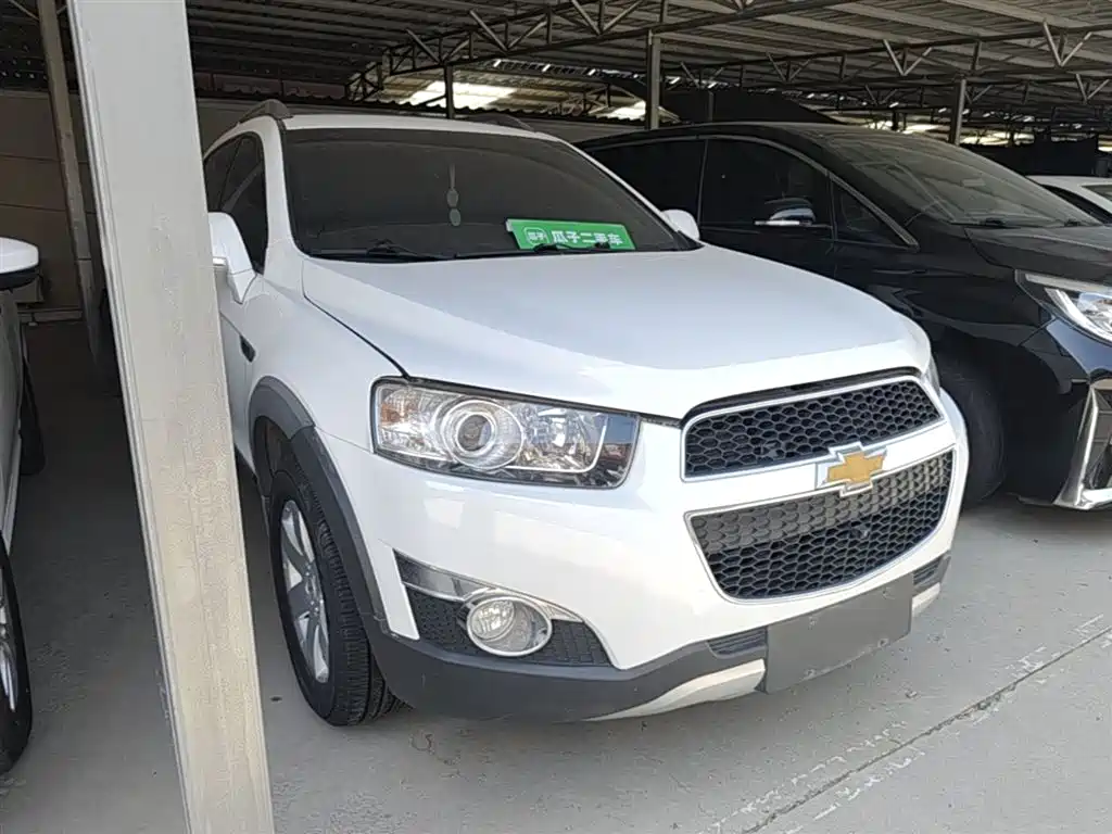 Captiva 2.4 L 2 WD City 7-seat