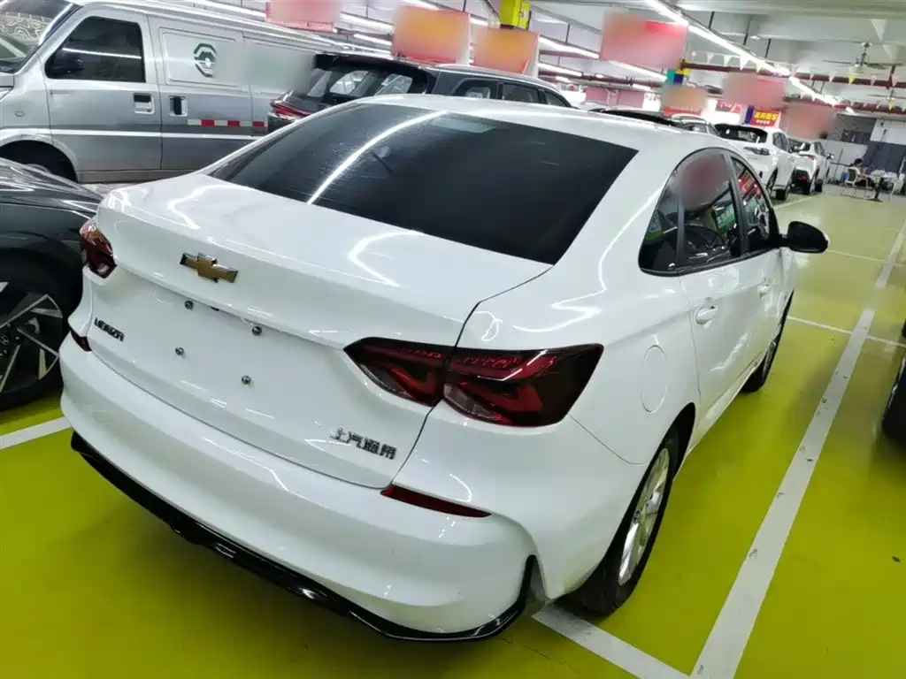 Monza 1.5 L DCT Pleasure