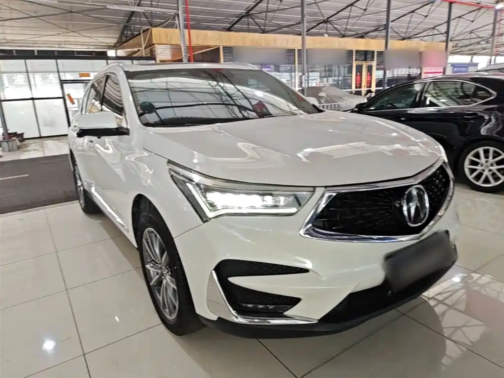 Acura RDX 2.0 T Premium CN-VI