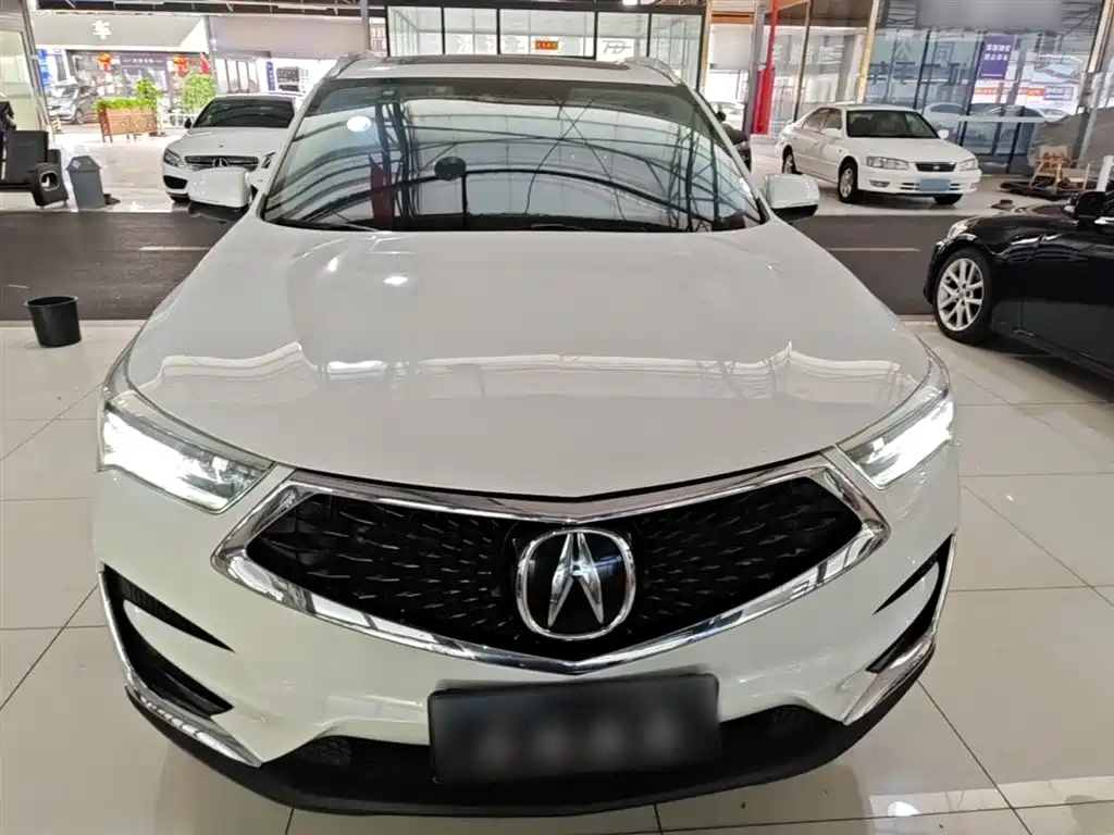 Acura RDX 2.0 T Premium CN-VI