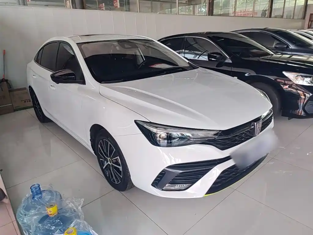 Roewe i5 1.5 L CVT Stellar