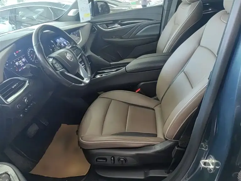 Buick Enclave 652 T 4 WD Premium Flagship 7-seat