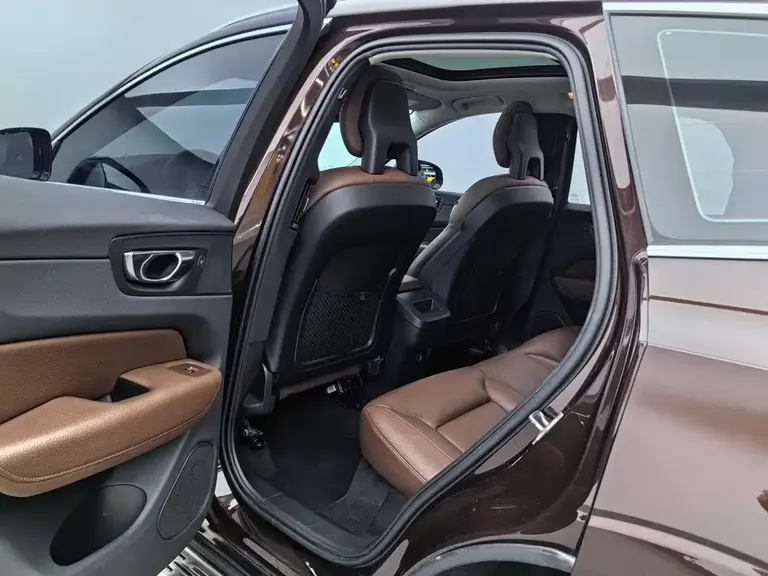 Volvo XC60 T5 4 WD Smart Vision
