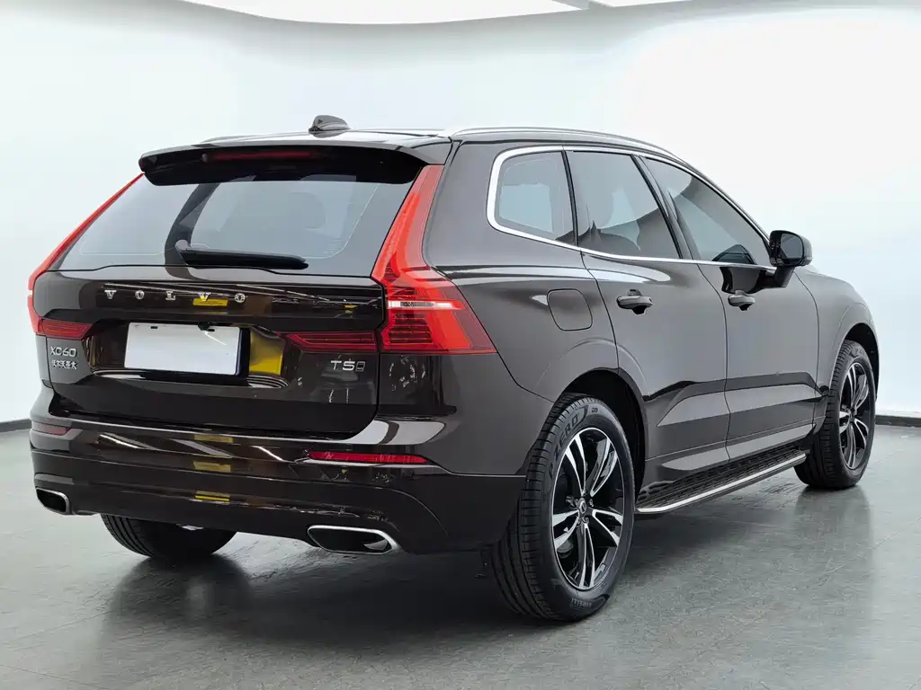 Volvo XC60 T5 4 WD Smart Vision
