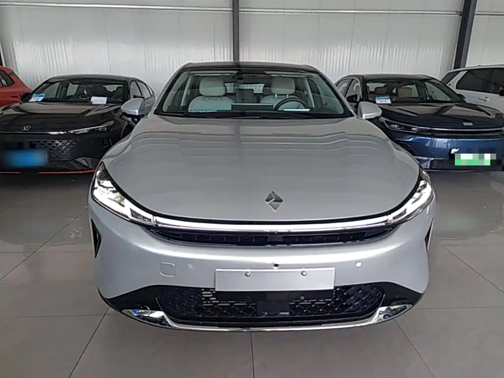 Baojun Xiangjing PHEV 140 km Luxury