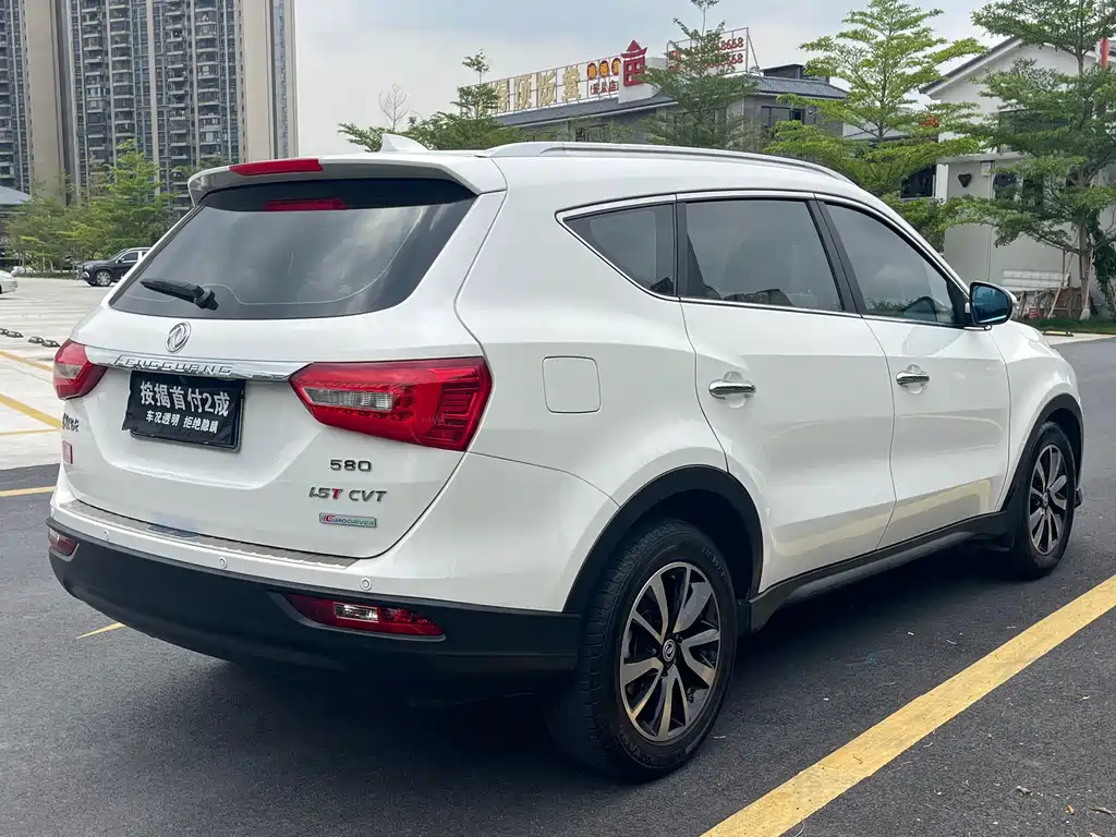 Fengguang 580 Facelift 1.5 T CVT Comfort