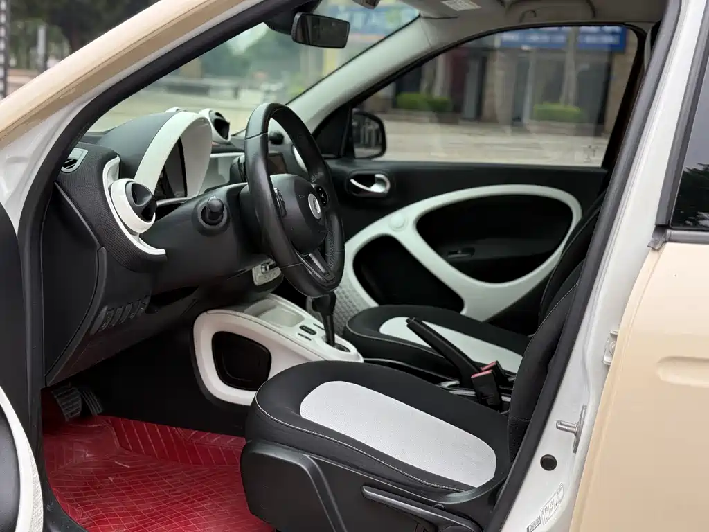 smart forfour 1.0 L 52 kW Passion