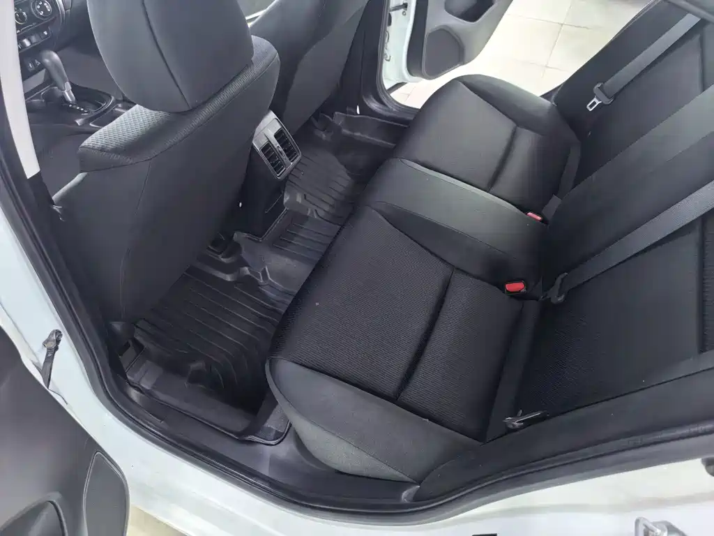 City 1.5 L CVT Dynamic